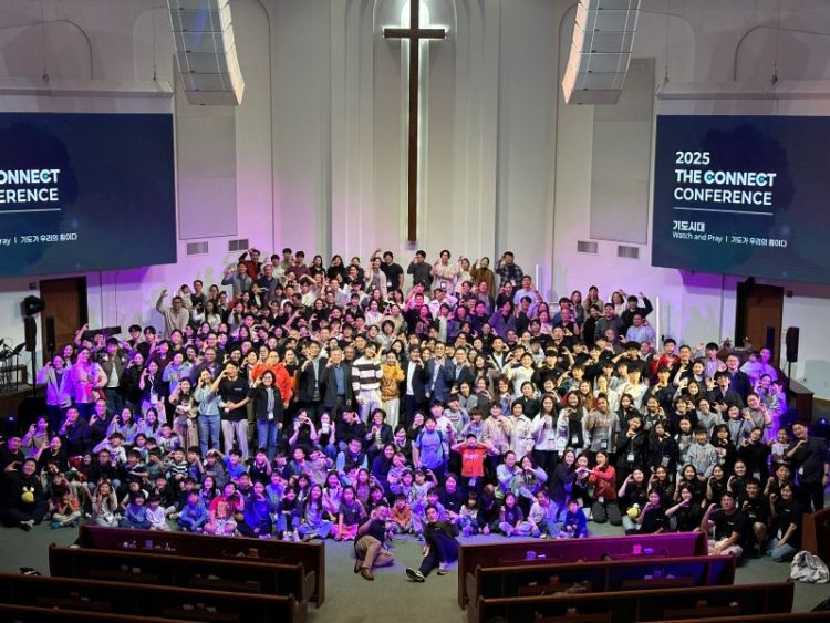 집회 참가자들이 한자리에 모였다.