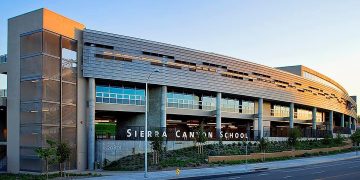 시에라 캐년 스쿨. [페이스북 캡처]