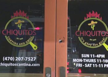 총격전이 벌어진 코니어스의 치키토스 식당.