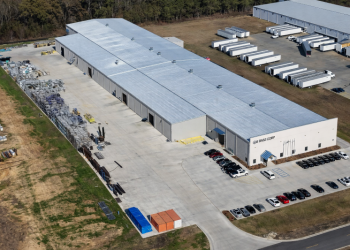 YESAC이 앨라배마주 탈라시에 완공한 HMSC(Home of Mega Steel Center) 생산 시설.