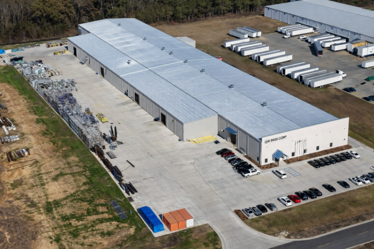 YESAC이 앨라배마주 탈라시에 완공한 HMSC(Home of Mega Steel Center) 생산 시설.