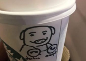 미국 스타벅스에서 한 직원이 보안관에게 돼지를 그린 종이컵을 건넸다가 해고됐다. 사진 엑스 캡처
