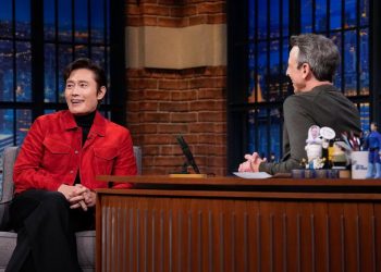 배우 이병헌. NBC Late Night with Seth Meyers 캡쳐