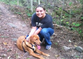 체이스 존슨과 그녀의 반려견 세토. 사진 SWNS=연합뉴스tv