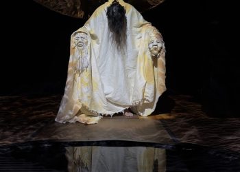 '거울의 연못' 공연 장면. [톰 리 제공]