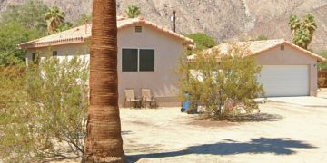 경매 시작가 3만9000달러에 나온 보레고 스프링의 한 매물. [구글 지도 캡처]