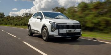 미국 자동차 시장에서 현대차와 기아의 경쟁이 치열하게 이뤄지고 있다. 기아 스포티지(사진)는 미국 1월 판매량이 전년 대비 23% 증가하면서 미국 내 인기 1위 모델인 현대차 투싼과의 격차를 좁혔다. SUV 판매 호조에 힘입어 올해 1월 판매량에서 기아는 현대차를 제쳤다. 사진 현대차그룹