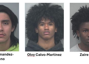 체포된 총격전 용의자들.