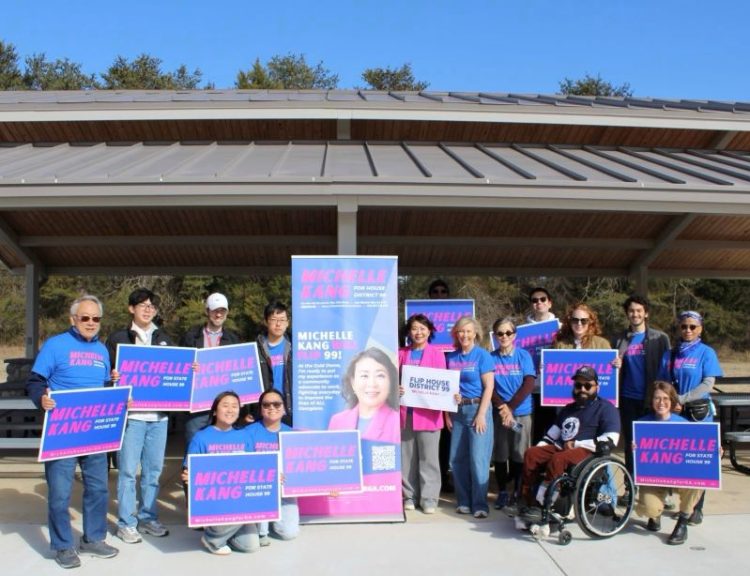 8일 로저스 브릿지 공원에서 고등학생부터 장년층까지 다양한 나이대의 자원봉사자들이 모여 결의를 다졌다.