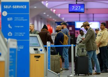 사스주 엘패소 공항 [로이터]