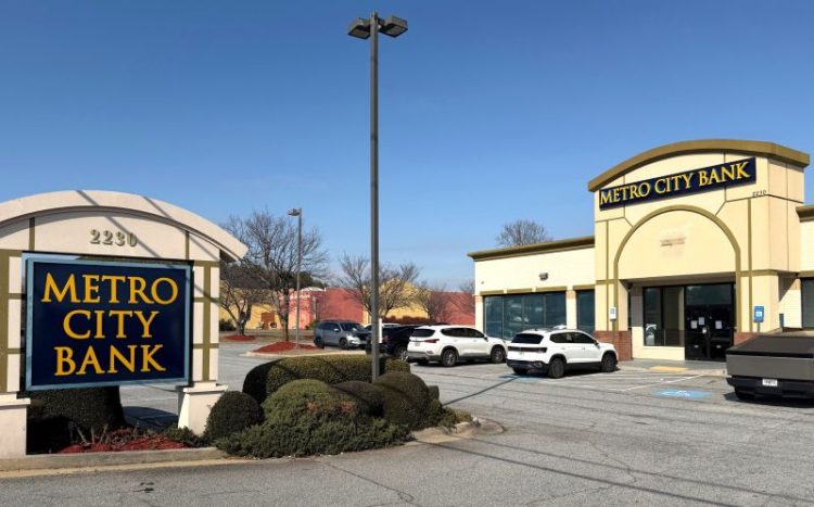 둘루스 플레즌트 힐 로드 제일IC 지점의 간판이 바뀌었다. [중앙포토]