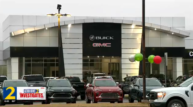 딜러십 칼 블랙 GMC. [WSB-TV 보도영상 캡처]