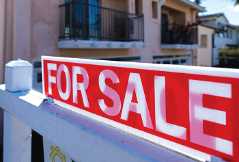 최근 매매 계약 체결 후 취소되는 주택 수가 급증한 것으로 나타났다. [로이터]