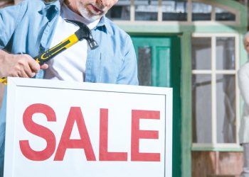 70세 이후에 집을 팔면 관리가 부실해 평균적으로 집값이 5% 낮게 팔리는 것으로 나타났다.