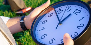 조지아주를 새로운 시간대로 옮겨 서머타임(일광절약시간) 변경을 없애려는 법안이 주 상원을 통과했다. [출처 셔터스톡]