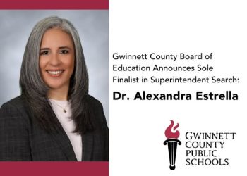 알렉산드라 에스트렐라 교육감 후보.