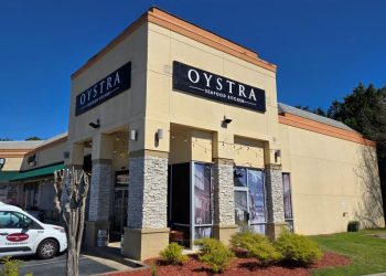 새단장하고 오픈한 오이스트라.