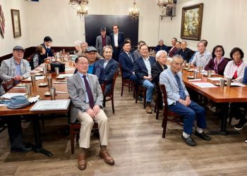 11일 둘루스 청담 식당에서 모임을 가진 한인 원로회 참석자들. 윤지아 기자.