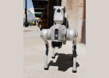 언돈티드 사의 로봇개. [페이스북 캡처]