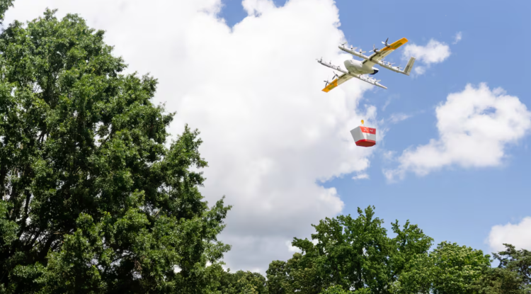 음식 배달에 나선 도어대시의 드론. [도어대시/윙 제공]
