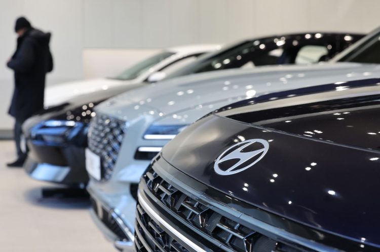 서울 시내 현대자동차 매장. 연합뉴스