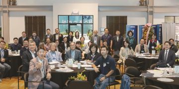 비전스쿨 참석자들이 한 자리에 모였다.