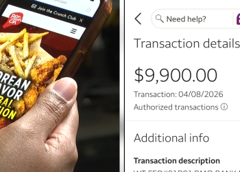 본촌치킨 온라인 주문 홈페이지(왼쪽)과 부정결제 내역. [11얼라이브 캡처]