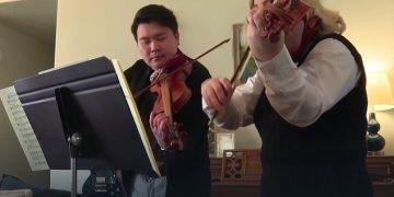 유타주 한인 바이올리니스트 존 신씨가 최근 폭스뉴스를 통해 연방 이민서비스국(USCIS) 사무소에서 영주권 인터뷰를 마쳤다고 밝혔다.