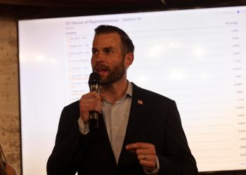 연방 하원 14선거구 보궐선거에서 승리한 클레이 풀러 당선자. [로이터]