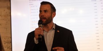 연방 하원 14선거구 보궐선거에서 승리한 클레이 풀러 당선자. [로이터]