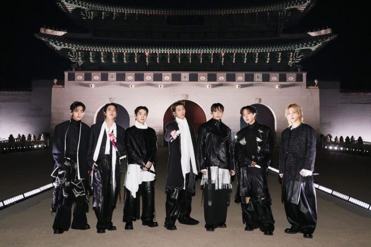 그룹 방탄소년단(BTS)이 지난 3월 21일 서울 광화문 광장에서 정규 5집 '아리랑'(ARIRANG) 발매를 기념해 무료 공연 'BTS 컴백 라이브: 아리랑'(BTS THE COMEBACK LIVE｜ARIRANG)을 열고 있다. 연합뉴스