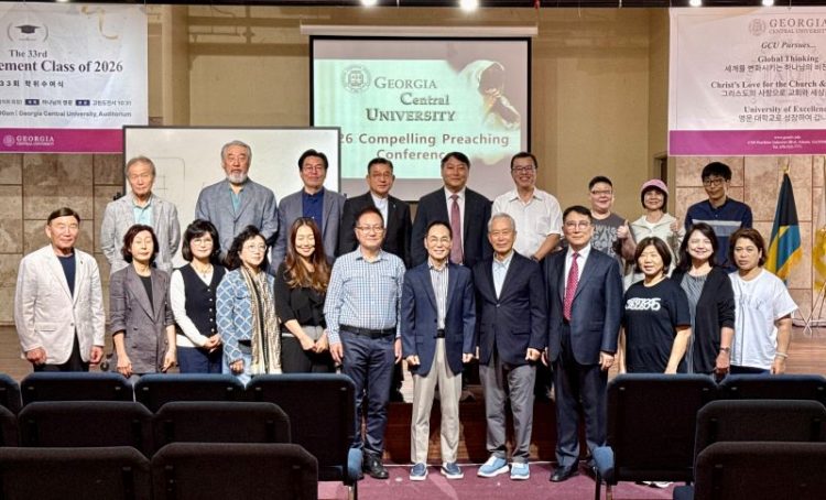 설교 세미나가 끝난 후 참석자들이 한자리에 모여 단체사진을 찍었다. 윤지아 기자.