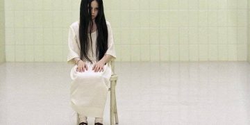 2002년 공포 영화 '링'에서 사마라 모건 역을 맡은 데이비 체이스. 사진 드림웍스 픽처스