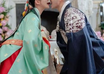 한국계 미국인 배우 아든 조가 지난달 27일(현지시간) 이탈리아 피렝체에서 결혼식을 올렸다. 사진 아든 조 인스타그램 캡처
